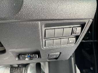 TOYOTA YARIS 2022 Image 24