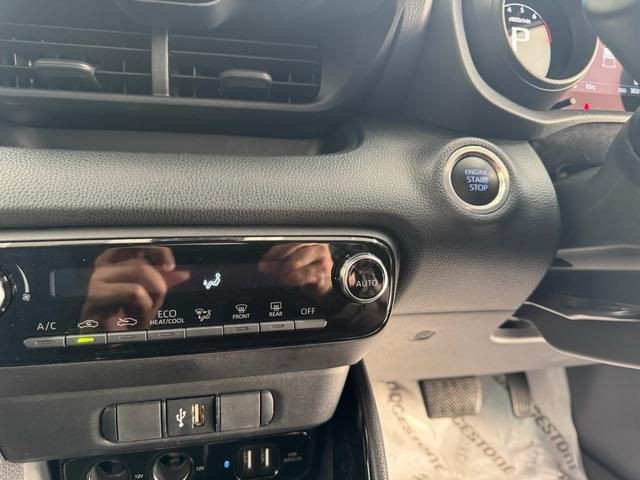 TOYOTA YARIS 2022 Image 31