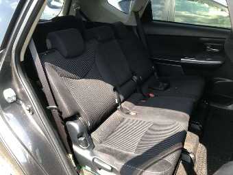 TOYOTA PRIUS ALPHA 2015 Image 7