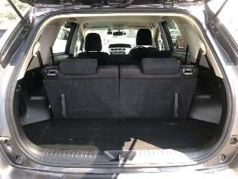 TOYOTA PRIUS ALPHA 2015 Image 8