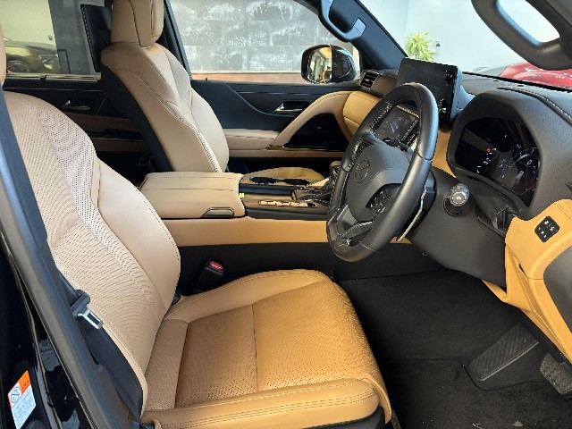 LEXUS LX 2023 Image 22