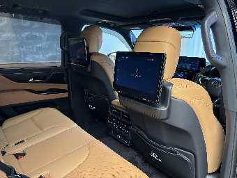 LEXUS LX 2023 Image 19