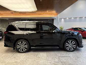 LEXUS LX 2023 Image 4