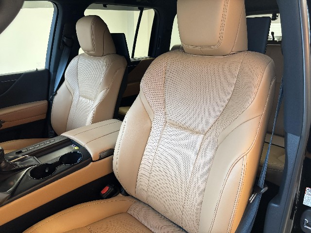 LEXUS LX 2023 Image 34