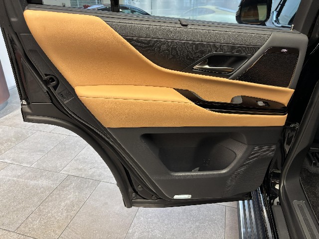 LEXUS LX 2023 Image 39