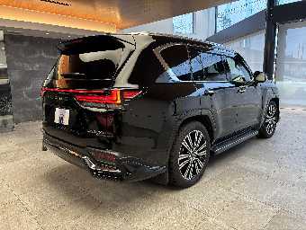 LEXUS LX 2023 Image 5