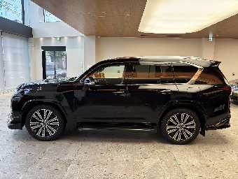 LEXUS LX 2023 Image 8