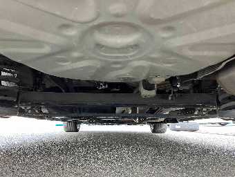 TOYOTA PRIUS ALPHA 2019 Image 13