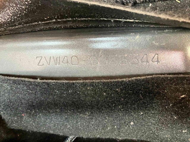 TOYOTA PRIUS ALPHA 2019 Image 33