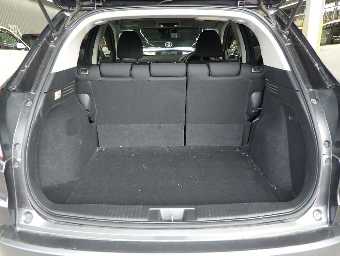 HONDA VEZEL 2015 Image 8