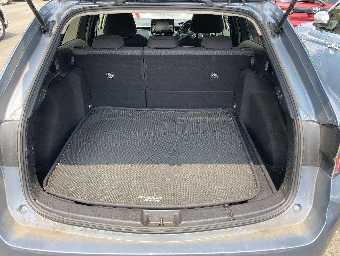 TOYOTA COROLLA TOURING 2020 Image 8