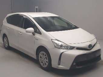 TOYOTA PRIUS ALPHA 2020 Image 3