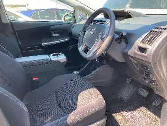 TOYOTA PRIUS ALPHA 2020 Image 5