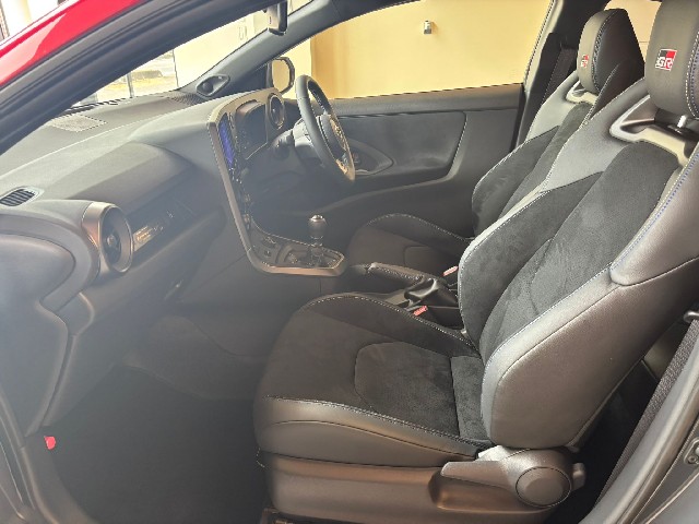 TOYOTA GR YARIS 2024 Image 22