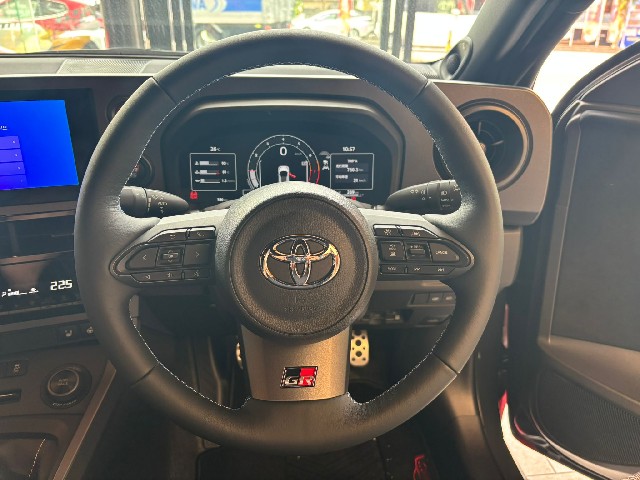 TOYOTA GR YARIS 2024 Image 32