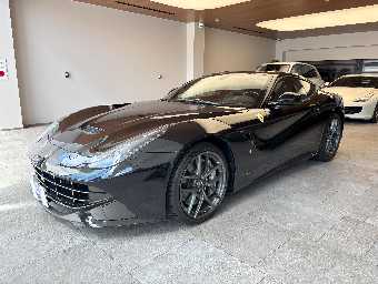 FERRARI F12 BERLINETTA 2015 Image 1