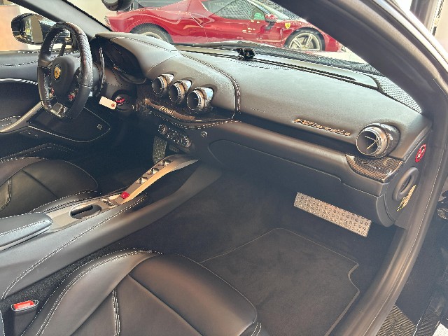 FERRARI F12 BERLINETTA 2015 Image 26