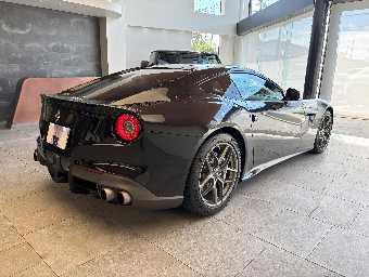 FERRARI F12 BERLINETTA 2015 Image 5