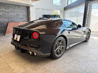 FERRARI F12 BERLINETTA 2015 Image 6