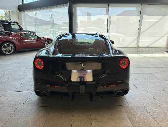 FERRARI F12 BERLINETTA 2015 Image 7