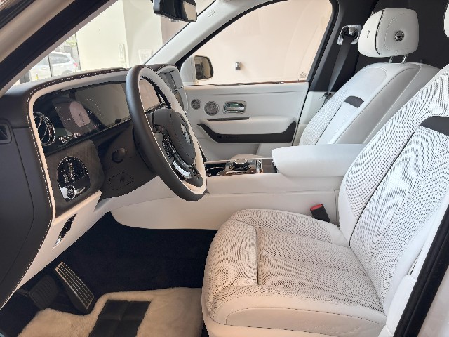 ROLLS ROYCE CULLINAN 2024 Image 20