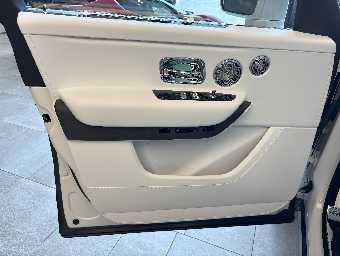ROLLS ROYCE CULLINAN 2024 Image 16