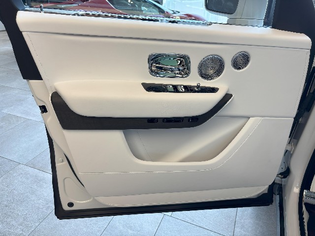 ROLLS ROYCE CULLINAN 2024 Image 22