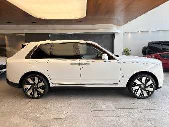 ROLLS ROYCE CULLINAN 2024 Image 4