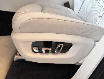 ROLLS ROYCE CULLINAN 2024 Image 37