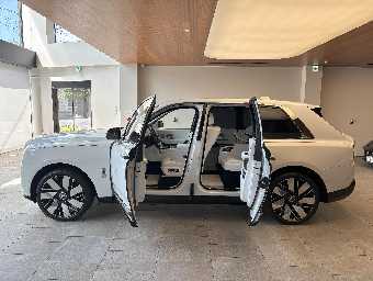 ROLLS ROYCE CULLINAN 2024 Image 10