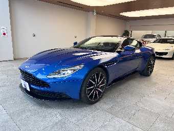 ASTON MARTIN DB11 2017 Image 1