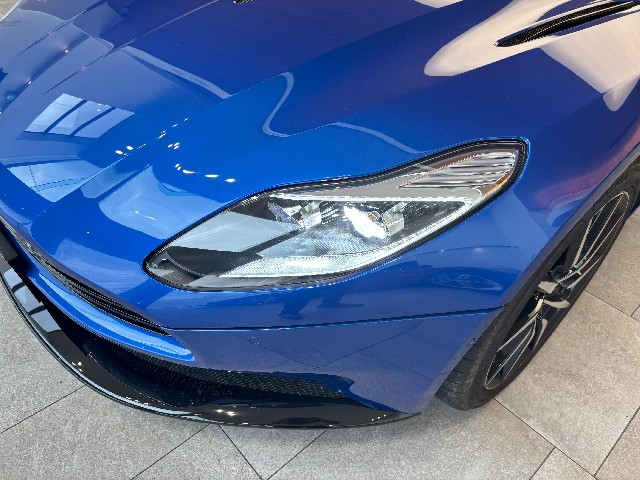 ASTON MARTIN DB11 2017 Image 19