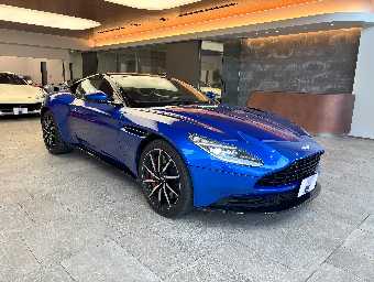 ASTON MARTIN DB11 2017 Image 3
