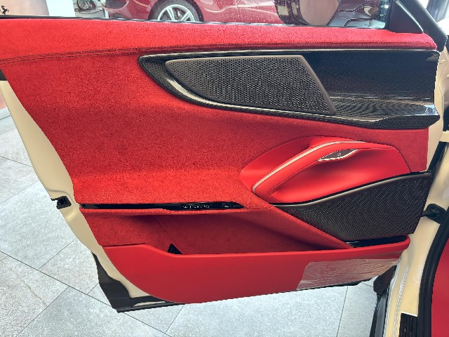 FERRARI PUROSANGUE 2025 Image 26