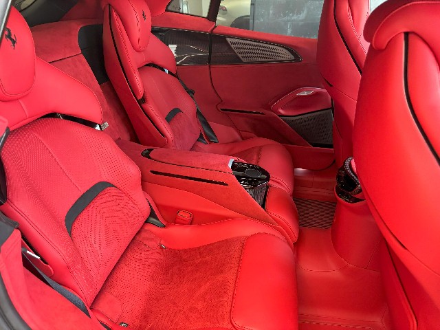 FERRARI PUROSANGUE 2025 Image 36