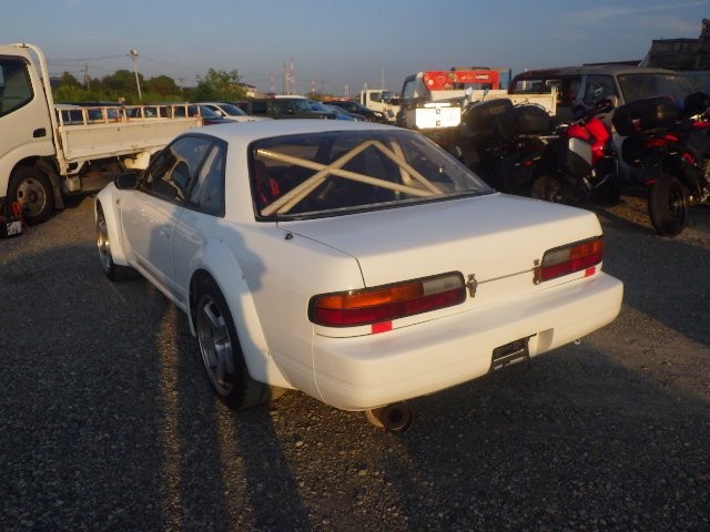 NISSAN SILVIA 1992 Image 42