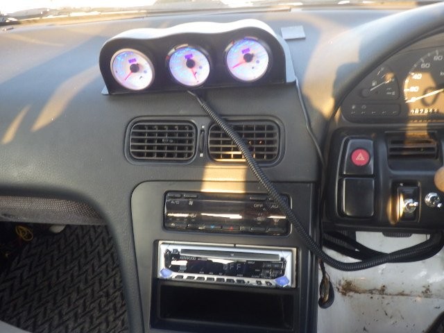 NISSAN SILVIA 1992 Image 48