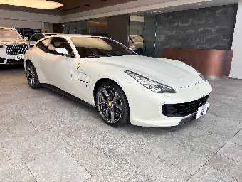 FERRARI GTC4 LUSSO 2017 Image 3