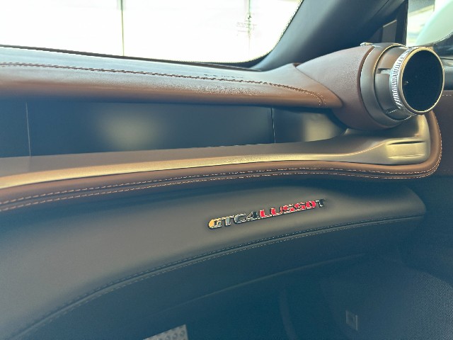 FERRARI GTC4 LUSSO 2017 Image 44