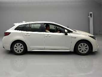 TOYOTA COROLLA TOURING 2020 Image 6