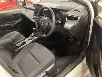 TOYOTA COROLLA TOURING 2020 Image 7