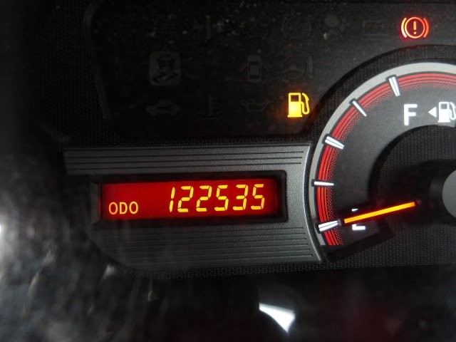 TOYOTA NOAH 2013 Image 21