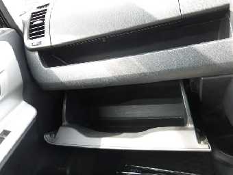 TOYOTA NOAH 2013 Image 10