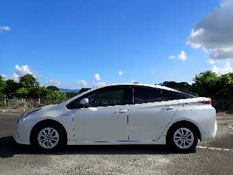 TOYOTA PRIUS 2018 Image 7