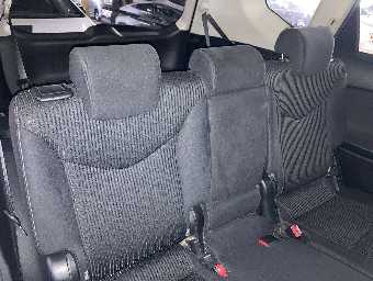 TOYOTA PRIUS ALPHA 2015 Image 7