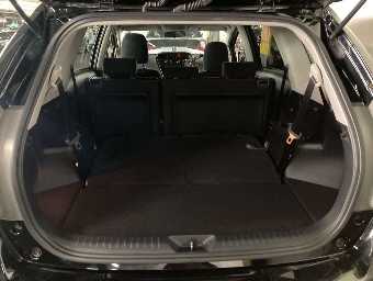 TOYOTA PRIUS ALPHA 2015 Image 8