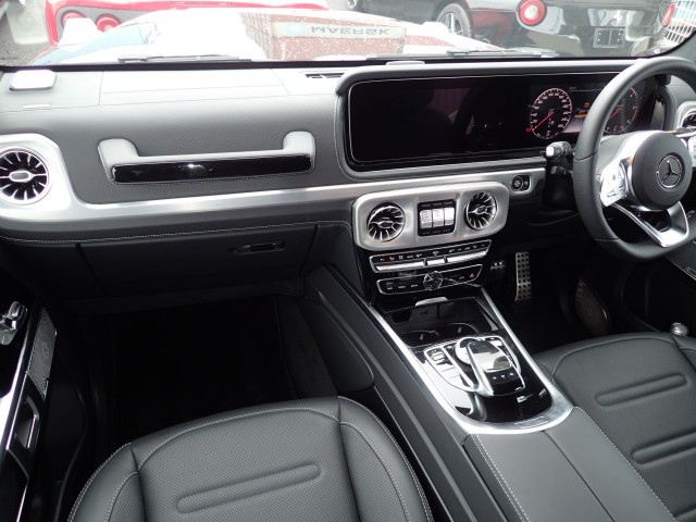 MERCEDES BENZ G CLASS 2024 Image 20