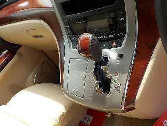 TOYOTA ALPHARD 2009 Image 8