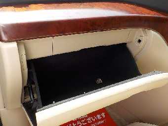 TOYOTA ALPHARD 2009 Image 9