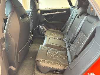 LAMBORGHINI URUS 2025 Image 20